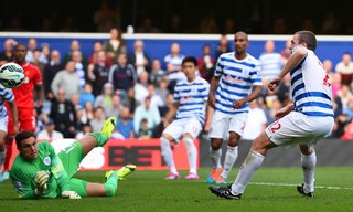 赛初段采取 赛初段采取